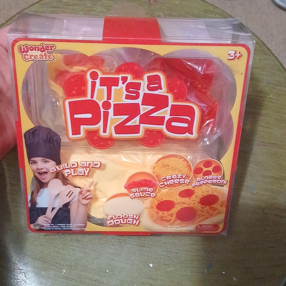 It's a Pizza